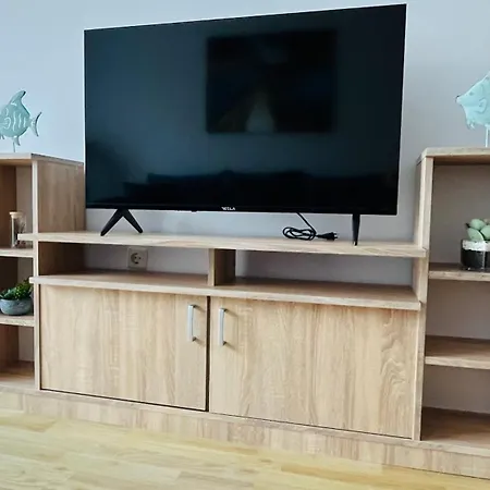 Astoria Ii 23 One Bedroom *