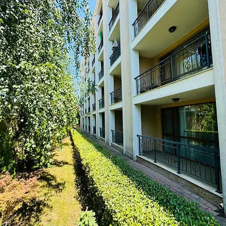 Astoria Ii 23 One Bedroom * 엘레니테