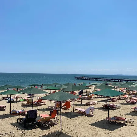 아파트 Astoria Ii 23 One Bedroom 엘레니테